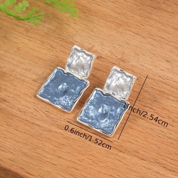 Boho Style Jewerly Set Geometric Design With Uneven Surface  3 pcs Set - Picture 3 of 5